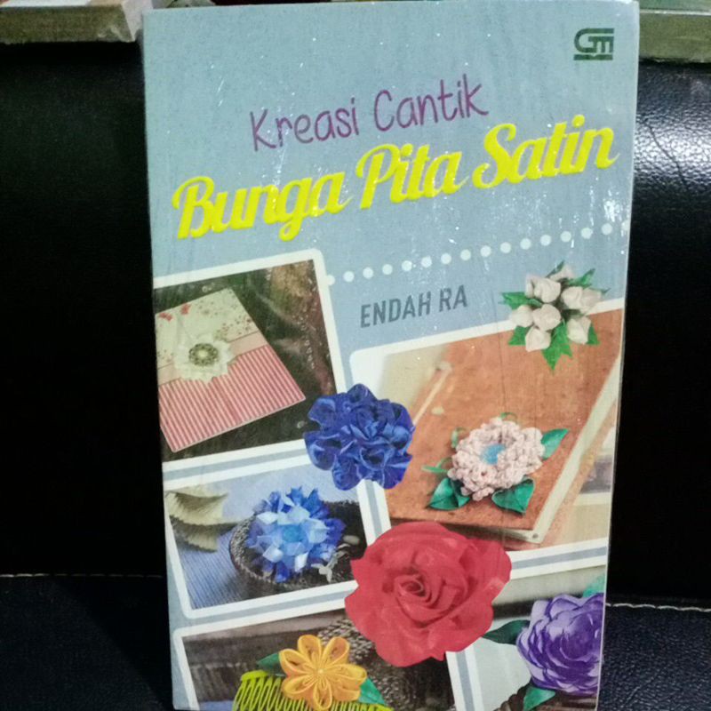 

kreasi cantik bunga pita satin...