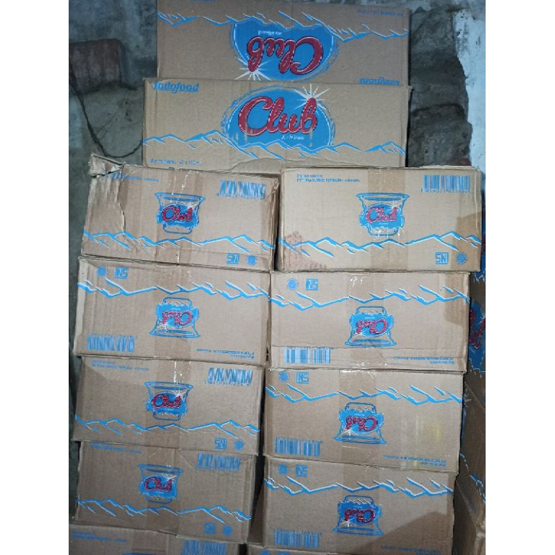 

club gelas volume 150 ml 1 karton isi 48 cup
