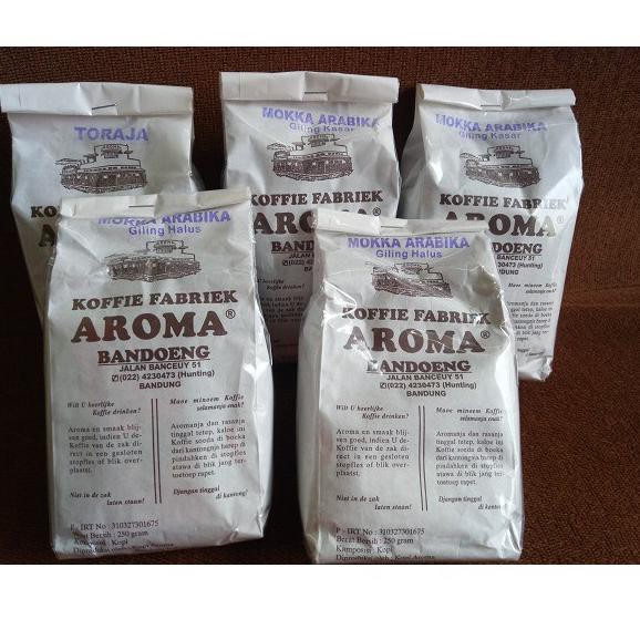

Bayar Di Tempat F9C0P KOPI ARABICA / ROBUSTA 250 gr - AROMA BANDUNG Fresh Asli Bubuk Giling Halus /M