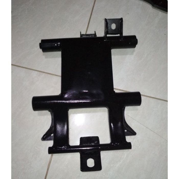 enggine mounting scoopy fi, beat fi, beat pop custome lowrider