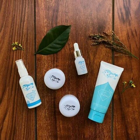 

PENGHILANG BEKAS JERAWAT BOPENG MACORA SKINCARE CREAM ACNE BPOM DAN HALAL