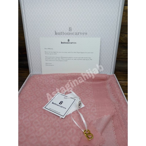 The Tapis Square "bubble gum"