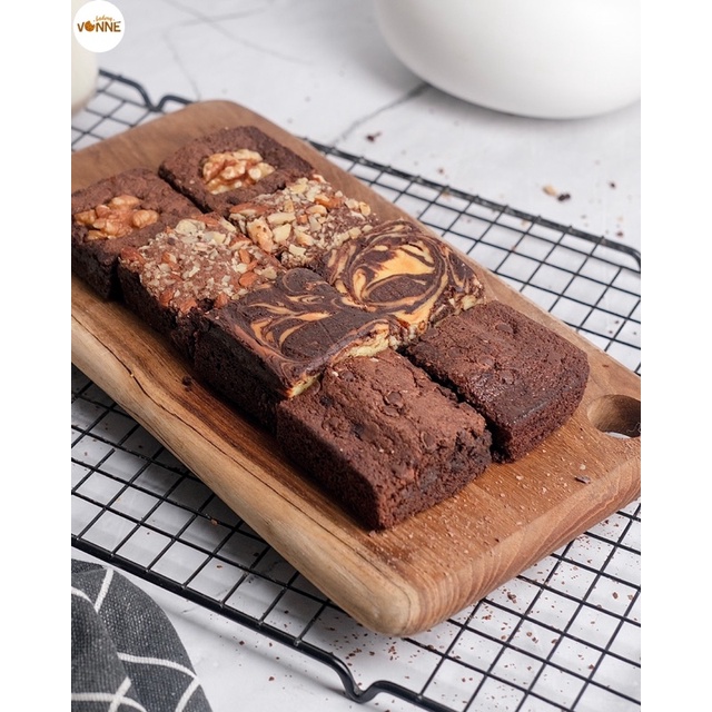 

Vonne Bakery • Brownies