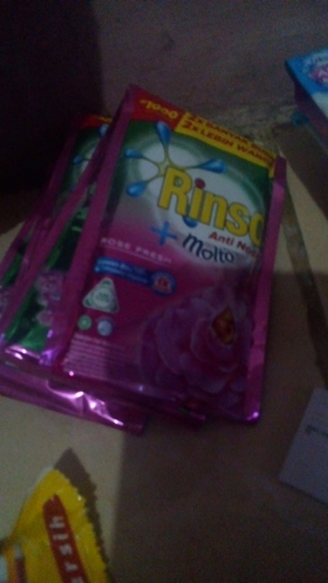 Rinso Molto Cair Rose Fresh Sachet