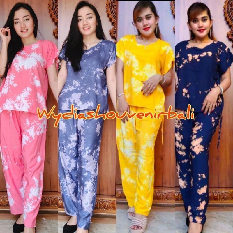 Set Wanita Dewasa Lengan Pendek