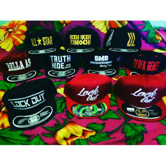 Topi Snapback Bordir Custom / Topi Custom Surabaya / Topi Bordir Murah / Topi desain Sendiri