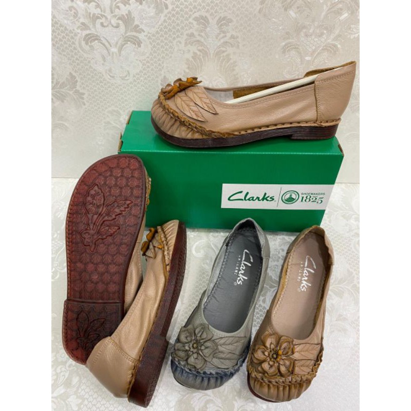 Sepatu Clarks Wanita / Clarks flat / Clarks lotus Flat Daun Bunga