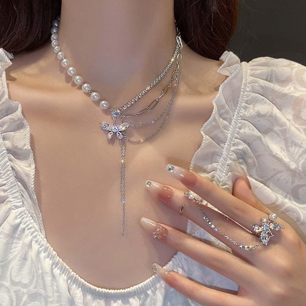 Mxbeauty Kalung Mutiara Elegan Hip Hop Perempuan Berlian Imitasi Choker Kupu-Kupu Liontin Wanita Rantai Klavikula