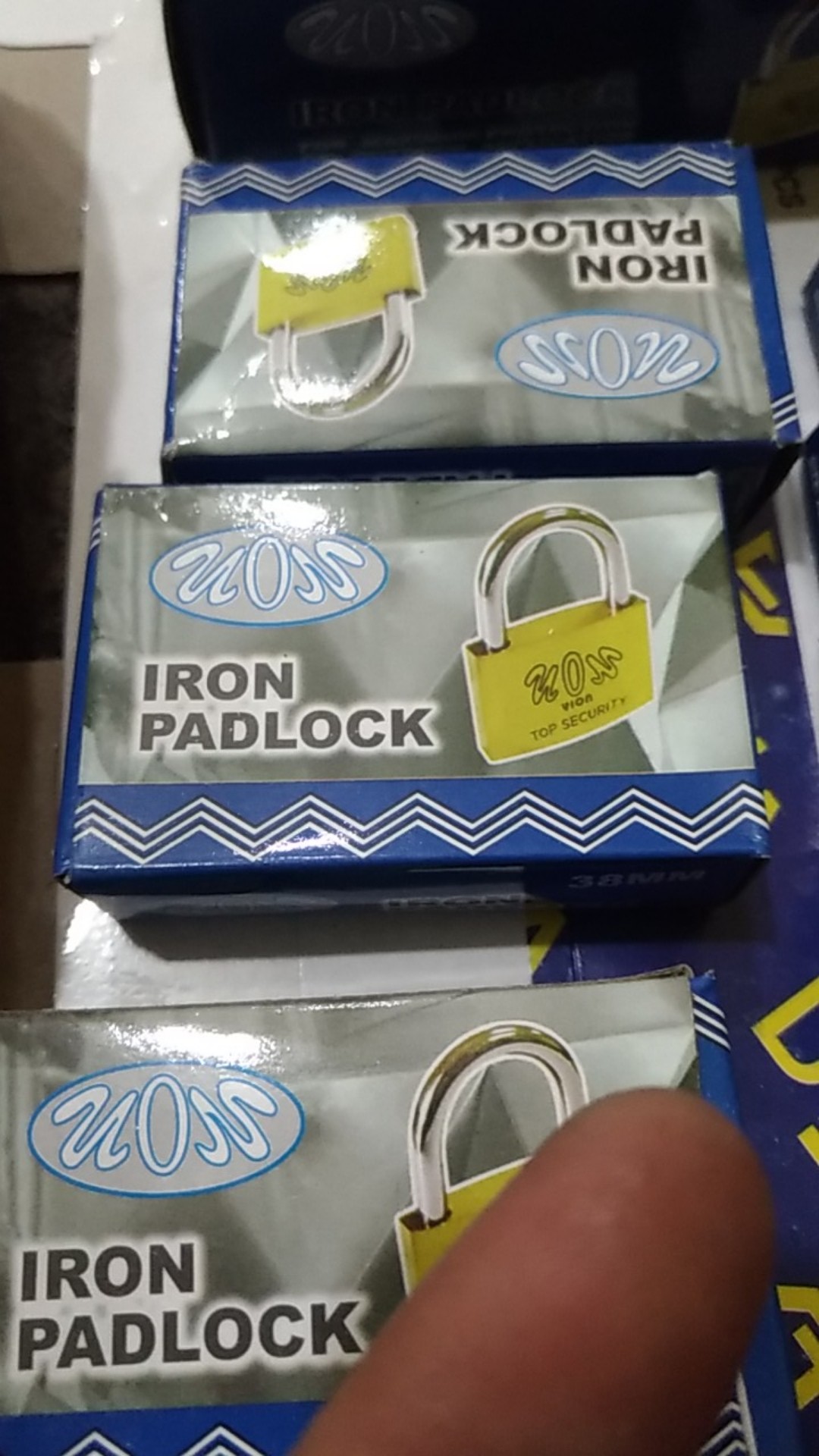 Vion Gembok Kuning 40mm