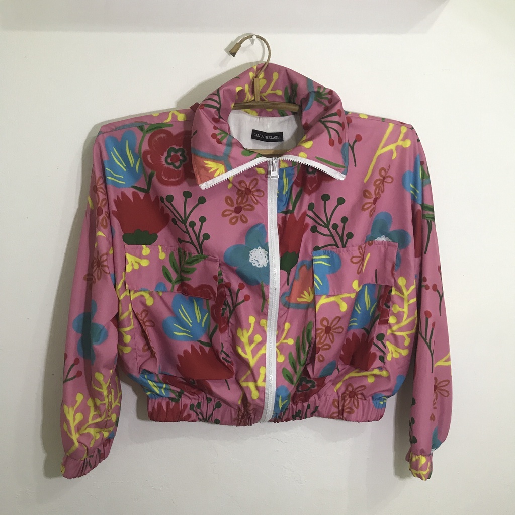 JAKET (CROP) CALLA THE LABEL