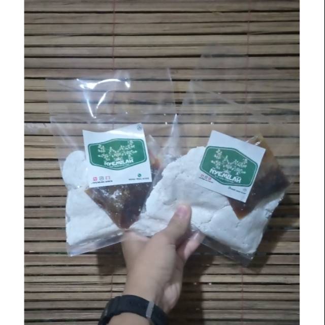 

Nyemilah_snack Rujak cireng crispy