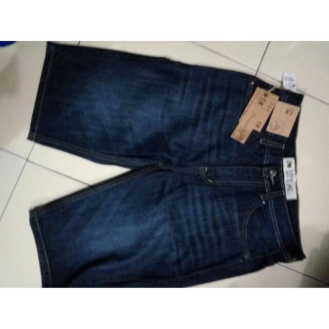 Celana pendek cole original