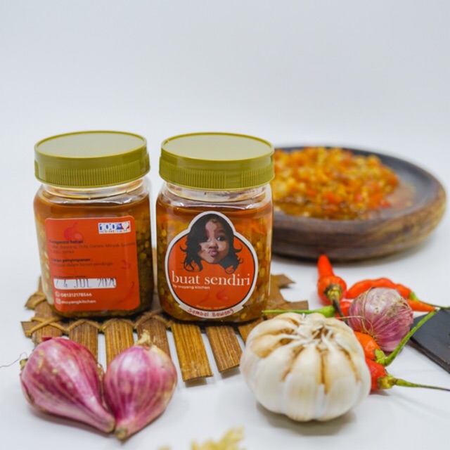 

SAMBAL/SAMBEL BAWANG PEDAS BUAT SENDIRI BY MOYANG KITCHEN