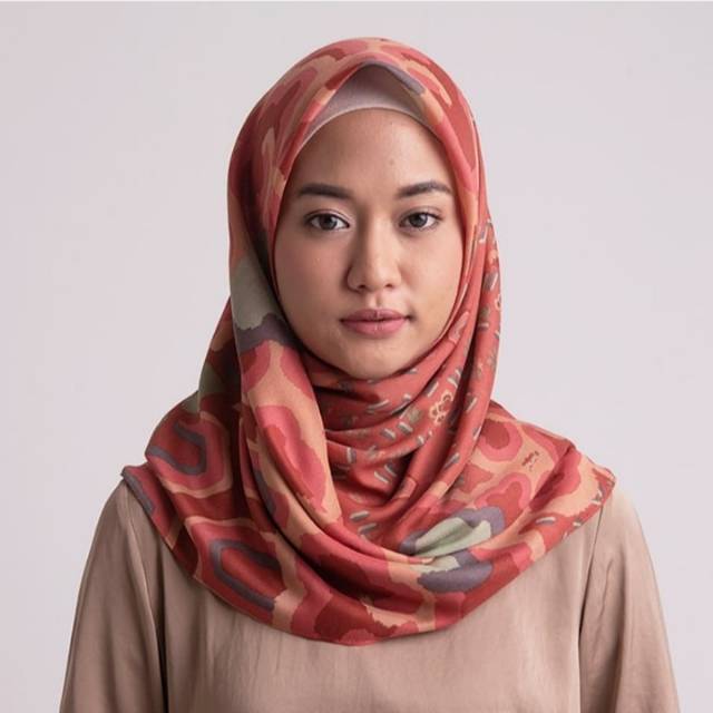 Kami. DAVA scarf AURORA by Kami Idea Hijab Jilbab Limited edition Voal