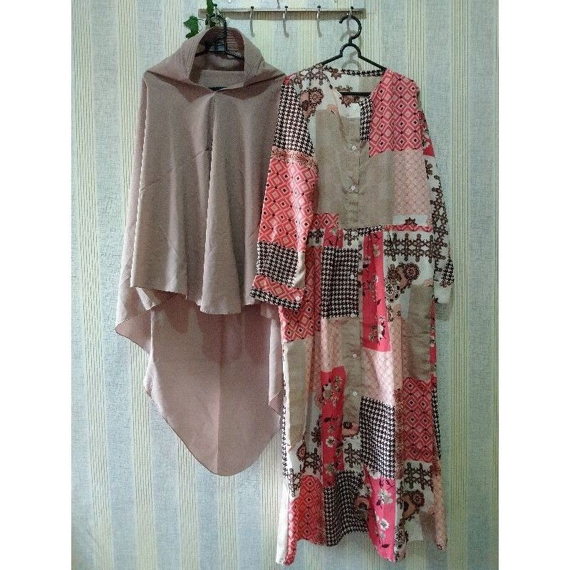 Preloved Gamis Look Like Ria Miranda / PL baju muslim set Khimar Antem Wolfis