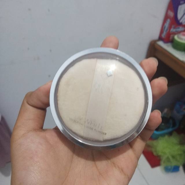Caring colours UV white