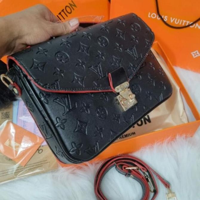 

(TERLARIS) JUAL!!! TAS LV METIS BLACK EMBOSED FREE BOX & PAPERBAG LIST MERAH