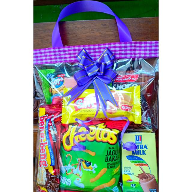 

Paket Snack Ulang Tahun Tas Jinjing min.10