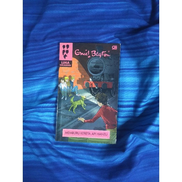 ENID BLYTON - Lima Sekawan Memburu Kereta Api Hantu