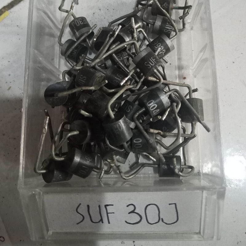 Dioda Damper SUF30J Diode Cabutan.