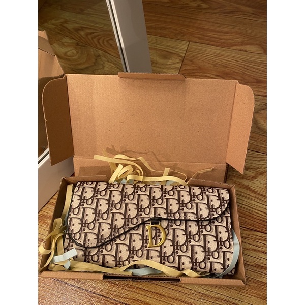

Tambahan Box Hampers