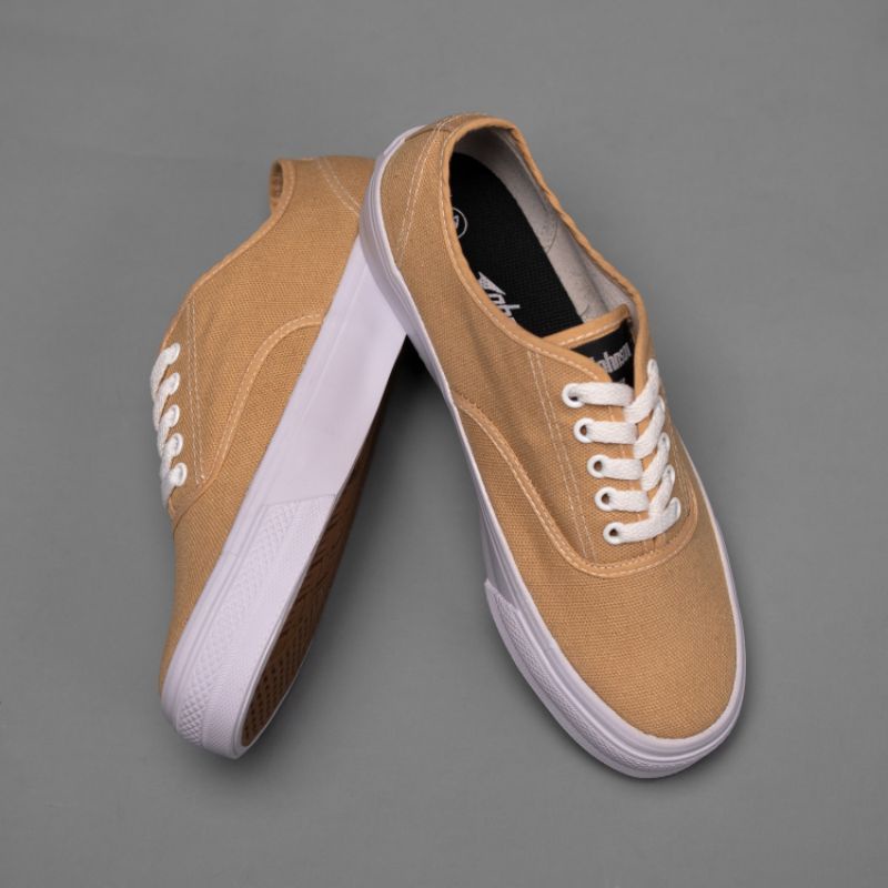 Johnson Astro Beige Low Cut Original Sepatu Jhonson Astro Lowcut Beige Coklat Cream