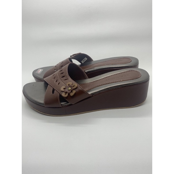 Sandal Wedges Nalini