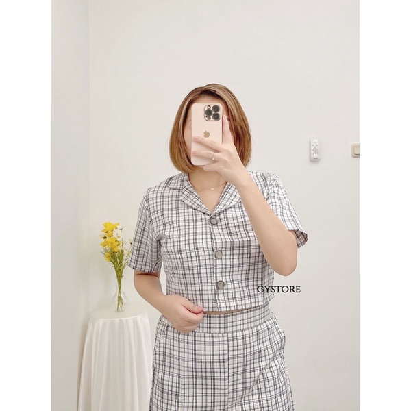 One Set Kotak Crop Tartan 256 | Setelan Kemeja Crop dan Celana