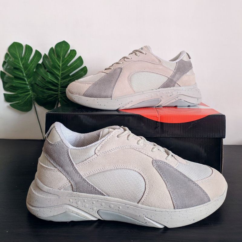 Sale 70% Sepatu Original Pria Airwalk Lux BCG Beige BNIB termurah