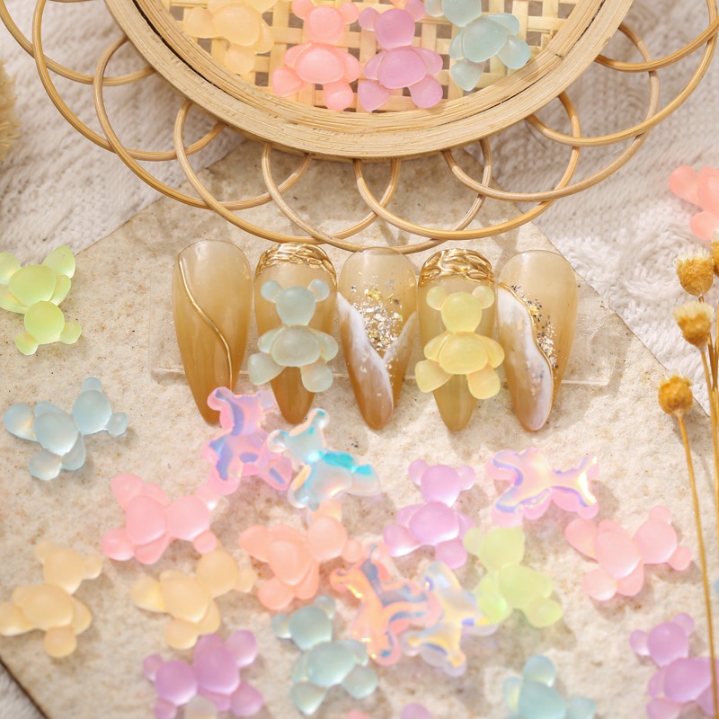 1 / 5 Pcs Perhiasan Nail Art 3D Motif Kartun Beruang Bahan Jelly Transparan Bercahaya