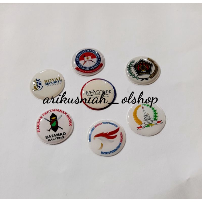 

Cetak logo custom untuk Id card/pin