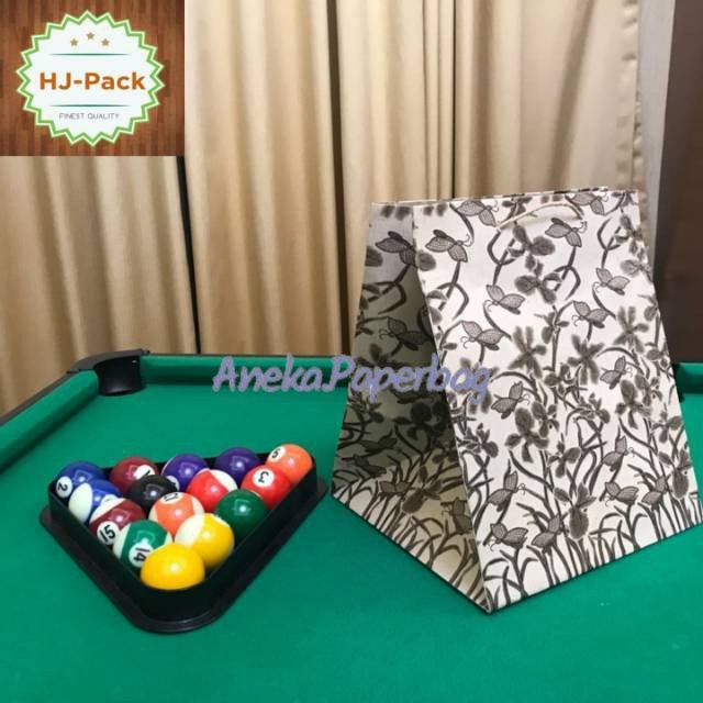 

Paperbag motif bunga ukuran 18x20x24 MIN 20PCS Best Seller