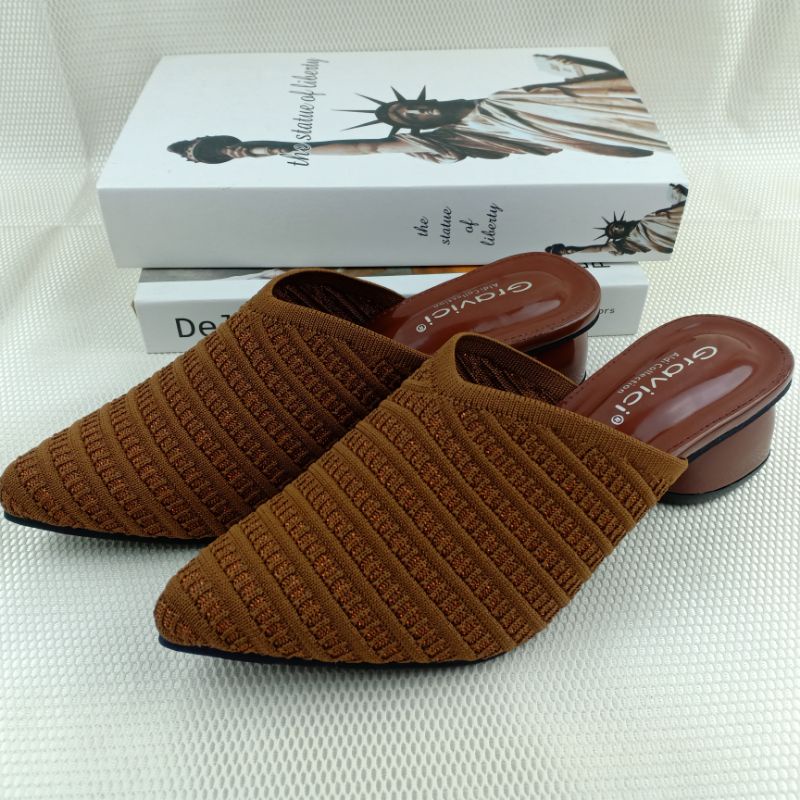 GRAVICI - Sepatu Slip On Mules Wanita Bahan Rajut Import AR 03