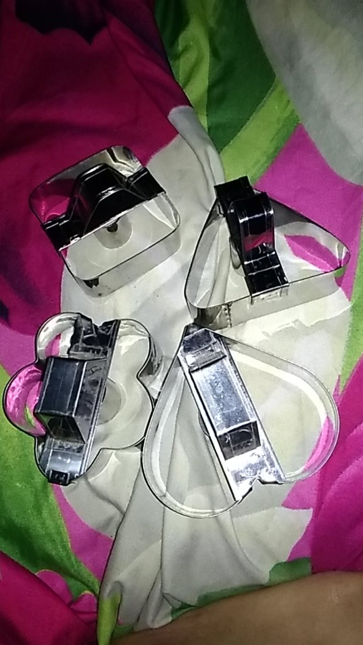 Cetakan Donat 1 Set 4 Motif Donut Maker