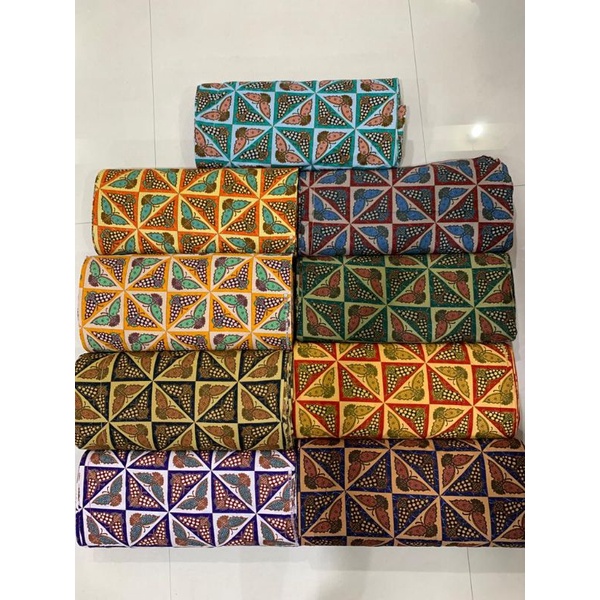 Batik Katun / Batik Cotton Motif kupu-kupu by Raja Ampat Bukan Batu Raden / Gusti Buwono