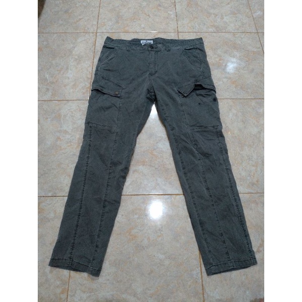 Celana Cargo Stone Island Second