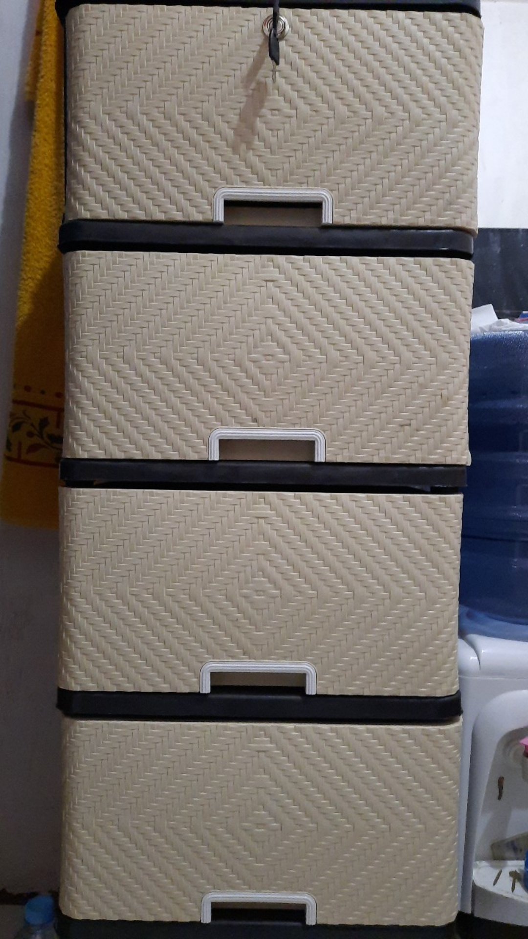 Laci Plastik Susun 4 Dan 5