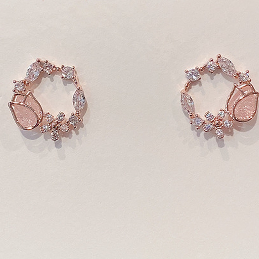 Anting Tusuk Motif Bunga Warna Rose Gold Ala Jepang / Korea Untuk Wanita