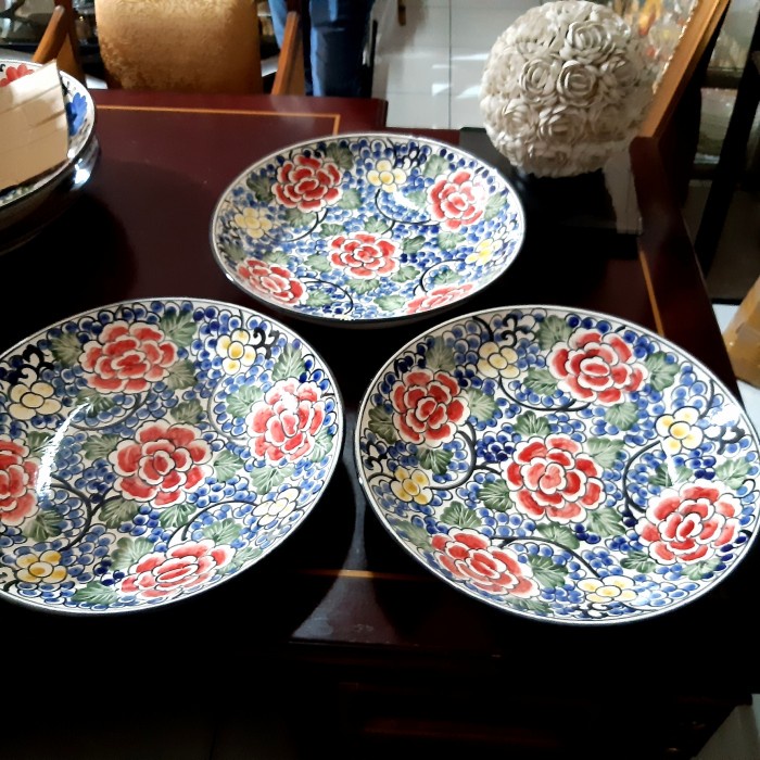 Homedecorbandung_Megaputeri | Barang Antik  | Piring Hias Motif Batik Klasik| Bisa Bayar Ditempat | 