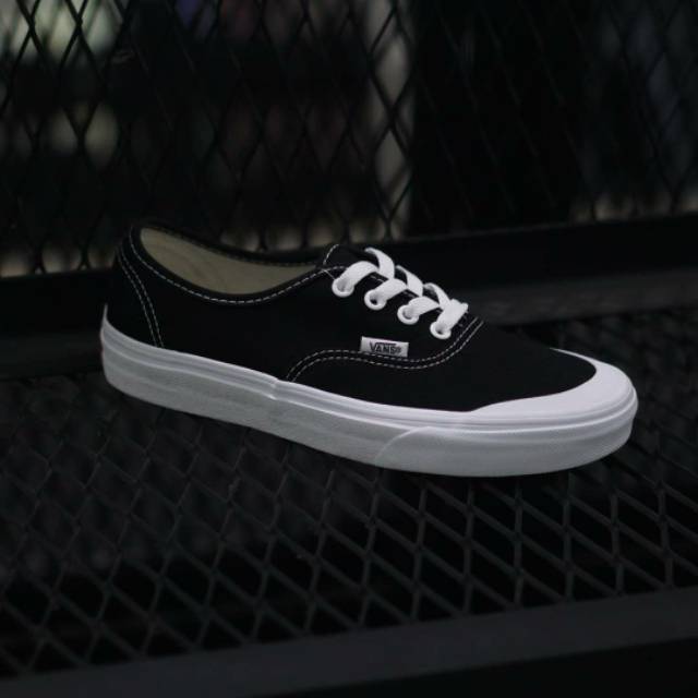 vans authentic 138 black