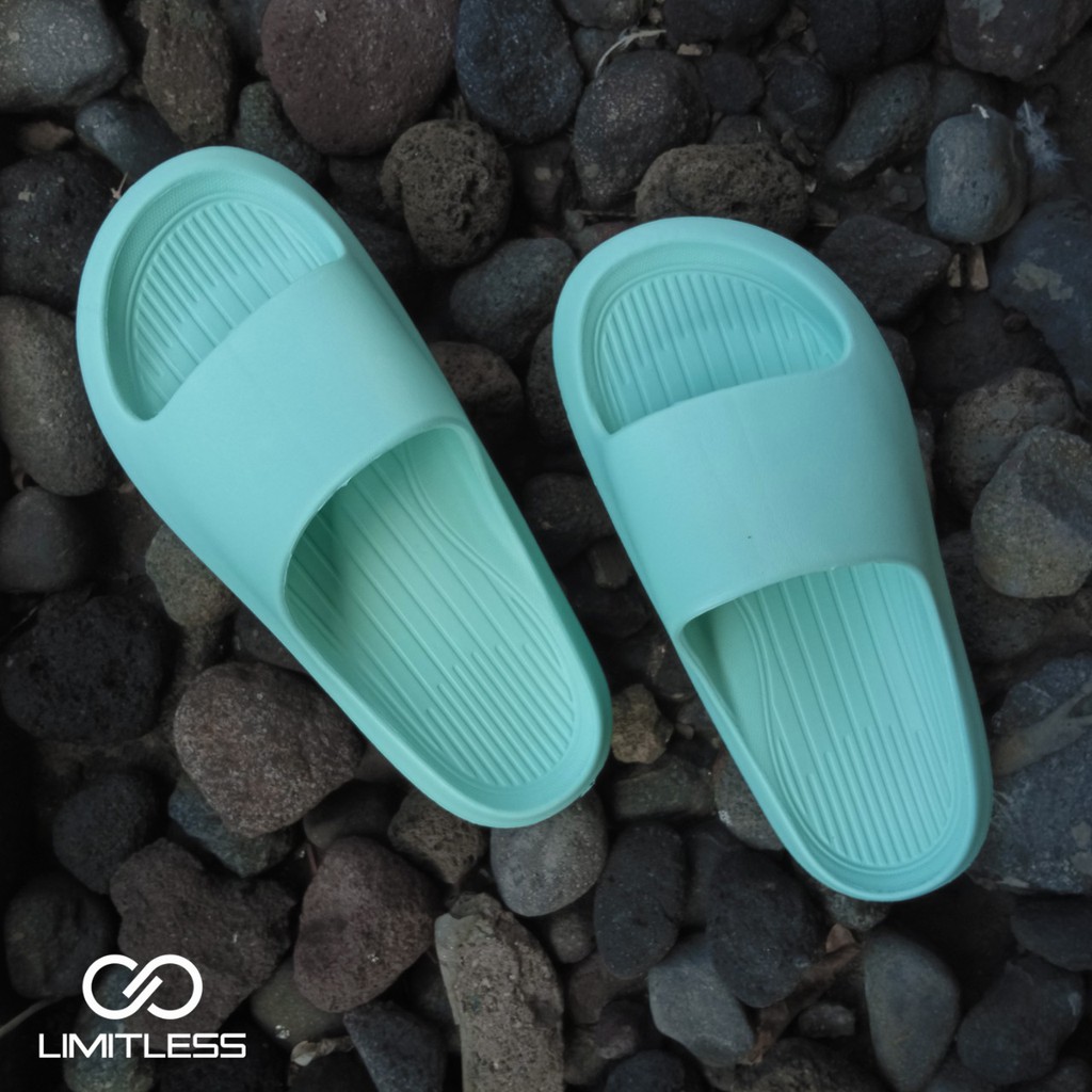 Sendal Slop Wanita Korea Terbaru Sandal Wanita Limitless Slip On Murah Empuk Sandal Rumah Wanita Santai