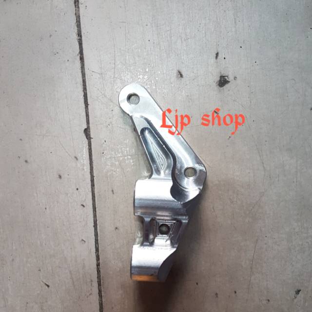 BREKET KALIPER MONO BLOK NINJA R DAN SATRIA FU DISK 260MM