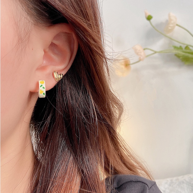 IFYOU 3pcs / set Anting Tusuk Gantung Desain Bunga Tulip Hias Mutiara Gaya Elegan / Vintage Untuk Wanita