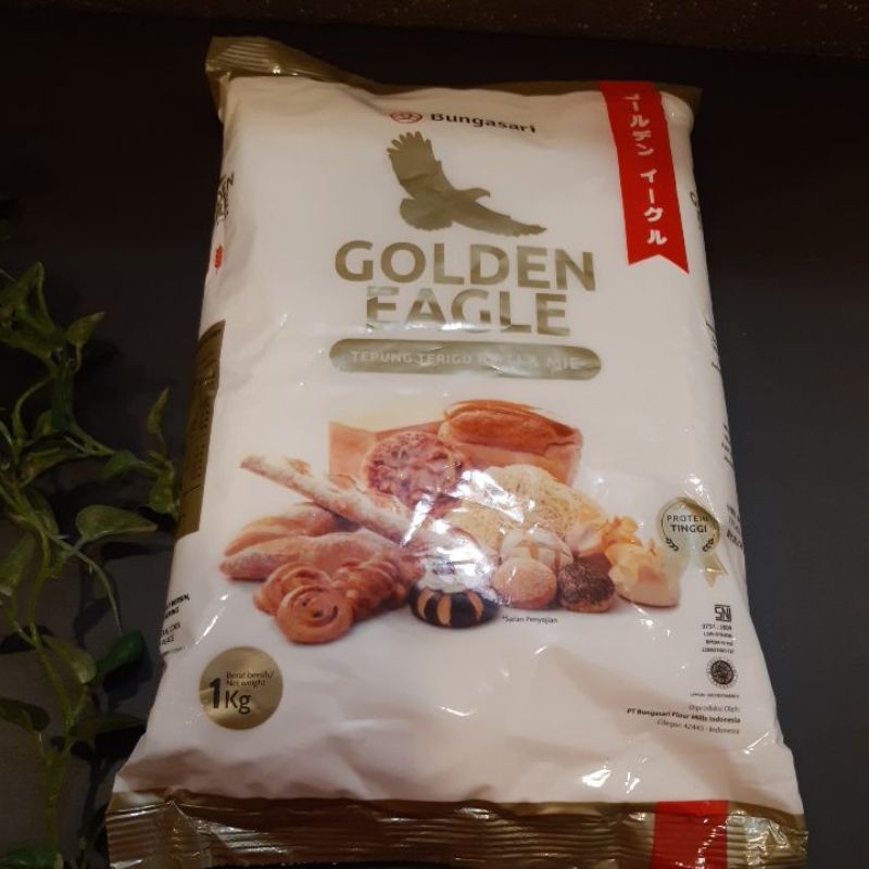 

Tepung Terigu Protein Tinggi Golden Eagle 1kg setara Cakra Kembar