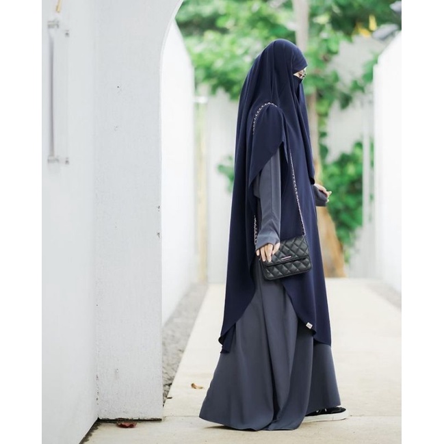 DAMA II ABAYA BY DHEAMBUN PROJECT