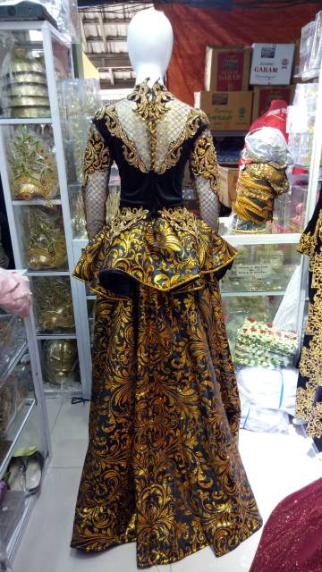 Kebaya manten bludru gliter