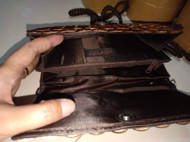 Dompet batok kelapa (bisa sling bag)