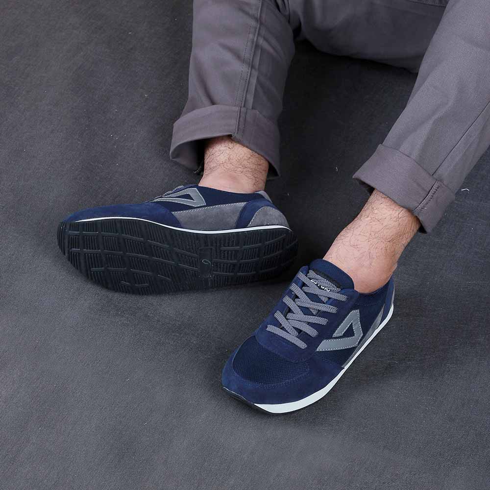 Sepatu sneakers pria / sepatu snekaers cowok / sepatu casual pria / sepatu cowok murah KZS555