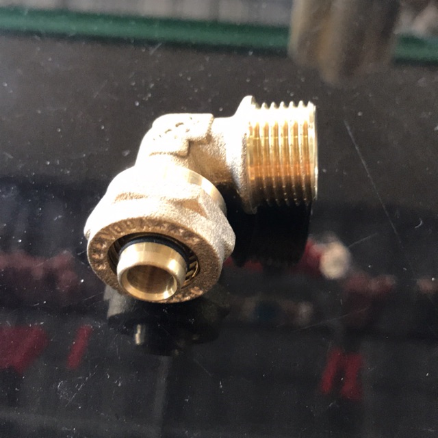 Keni drat luar 1/2” kuningan pipa air panas