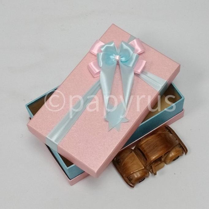 

Premium Product!!! Papyrus Sandwich 15X25 Tinggi 8Cm Kotak Kado Gift Box - Paling Diminati